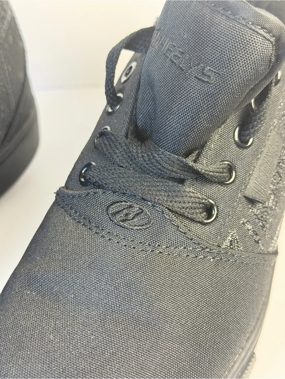 Rare Heelys x 93 Shoe Palace Black Paisley Roller Shoes Youth 4 Skater Y2K